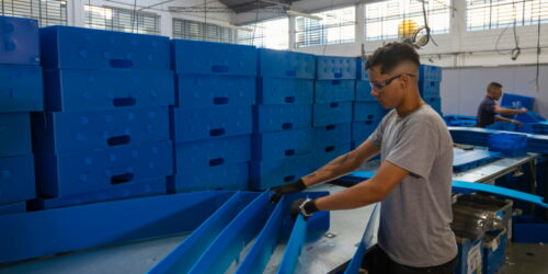 4 Types of Industrial Machines Used in the Plastics Industry