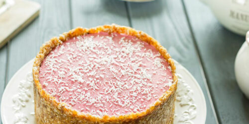 Here’s a simple pastry crust recipe that you can prepare at home