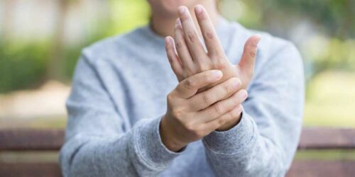 Tingling in the Hands – Common Causes and Symptoms