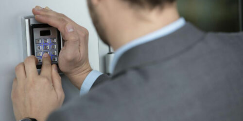 Why you should install a security system for your small business