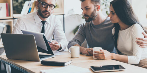 4 tips that can help you pick the right investment advisor