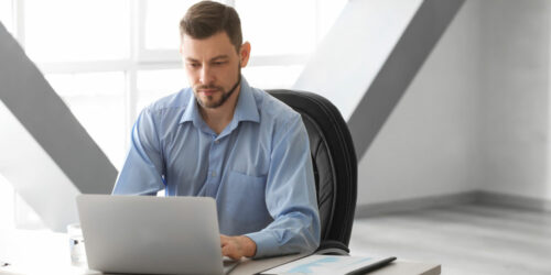 Best websites for live mobile tracking