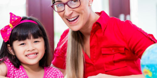 How can online parenting classes help in overall child development