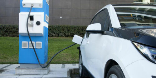 The Toyota Avalon Hybrid – the best in hybrid sedan class