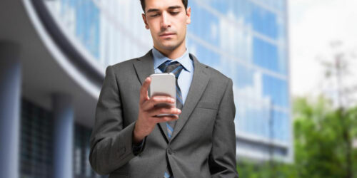 Various ways to do a reverse cell phone lookup